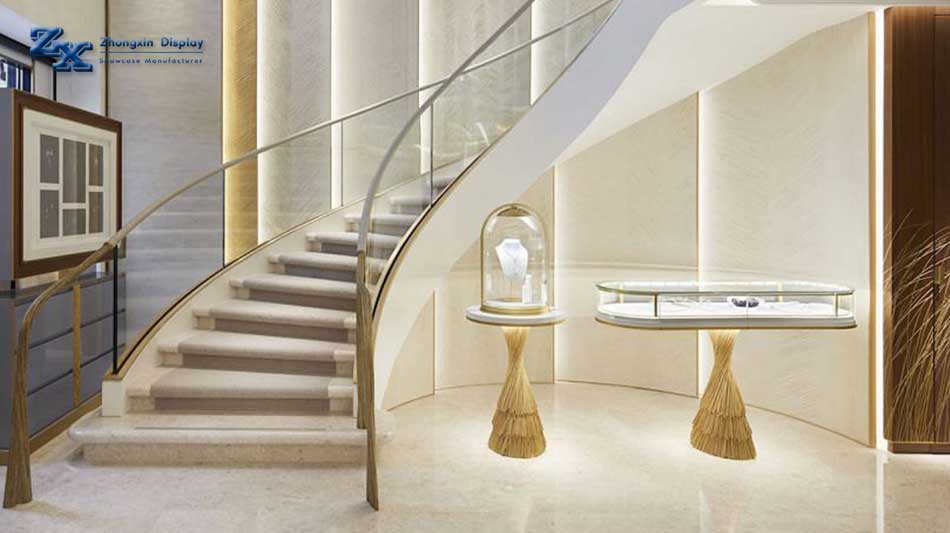 Jewelry showcase: Does glass transmittance have a big impact on jewelry display?