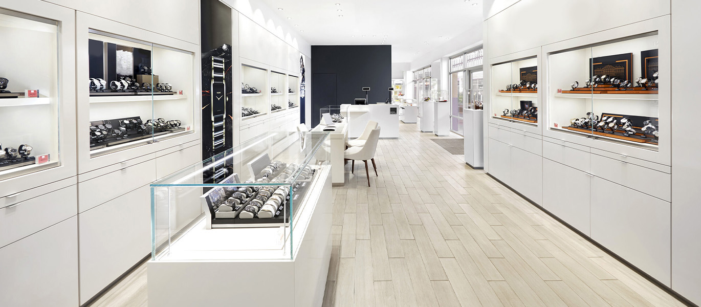 Luxury watch retail store showcase project in the UK
