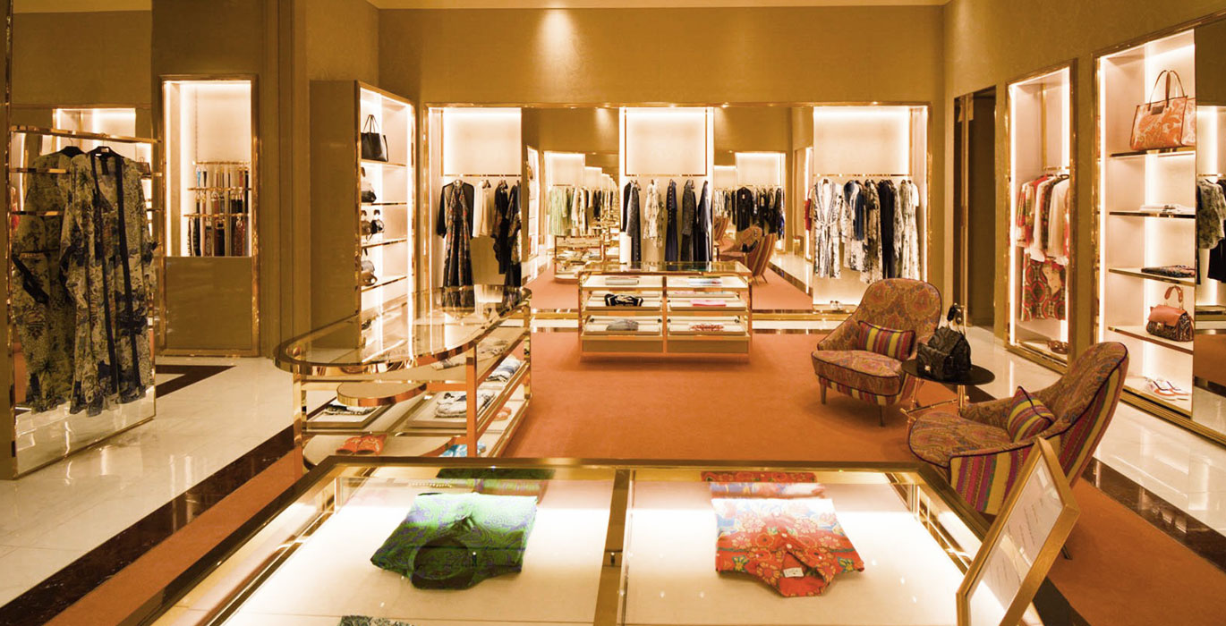 【Doha】Luxury retail store high-end showcase customization project