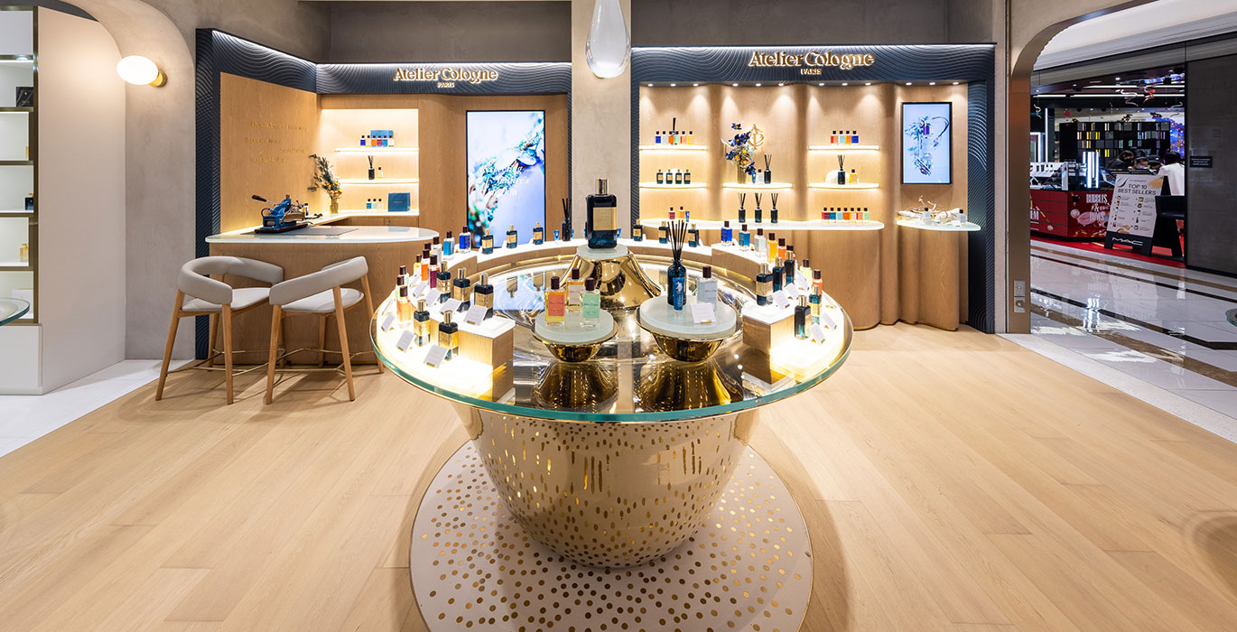 Luxury perfume retail store fragrance store display cabinet customization project