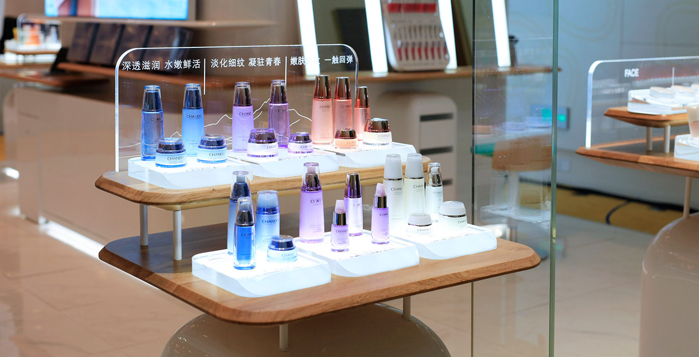 China High-end Cosmetics Retail Kiosk Interior Design Showcase Project