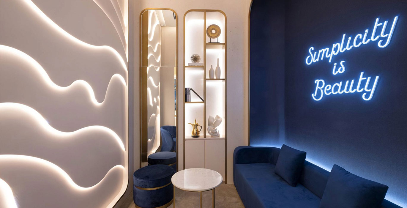 【Dubai】 High-quality showcase manufacturing project for jewelry luxury retail stores