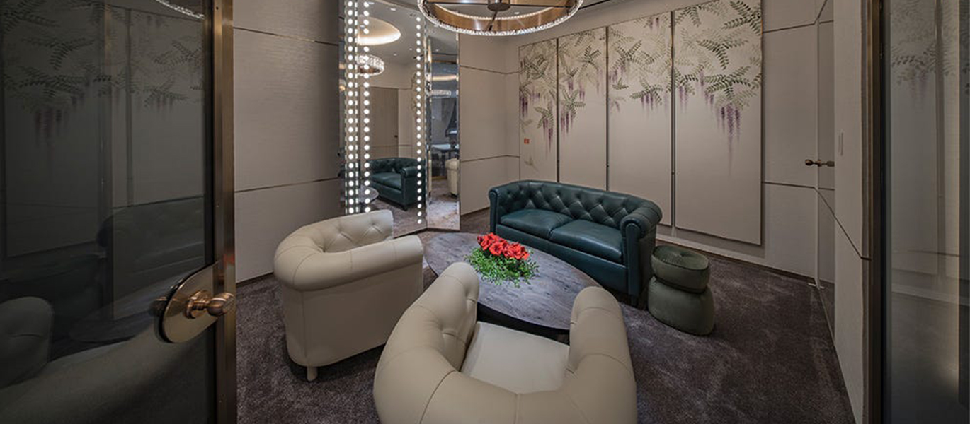 【Japan】High-end jewelry brand flagship store display cabinet customization project