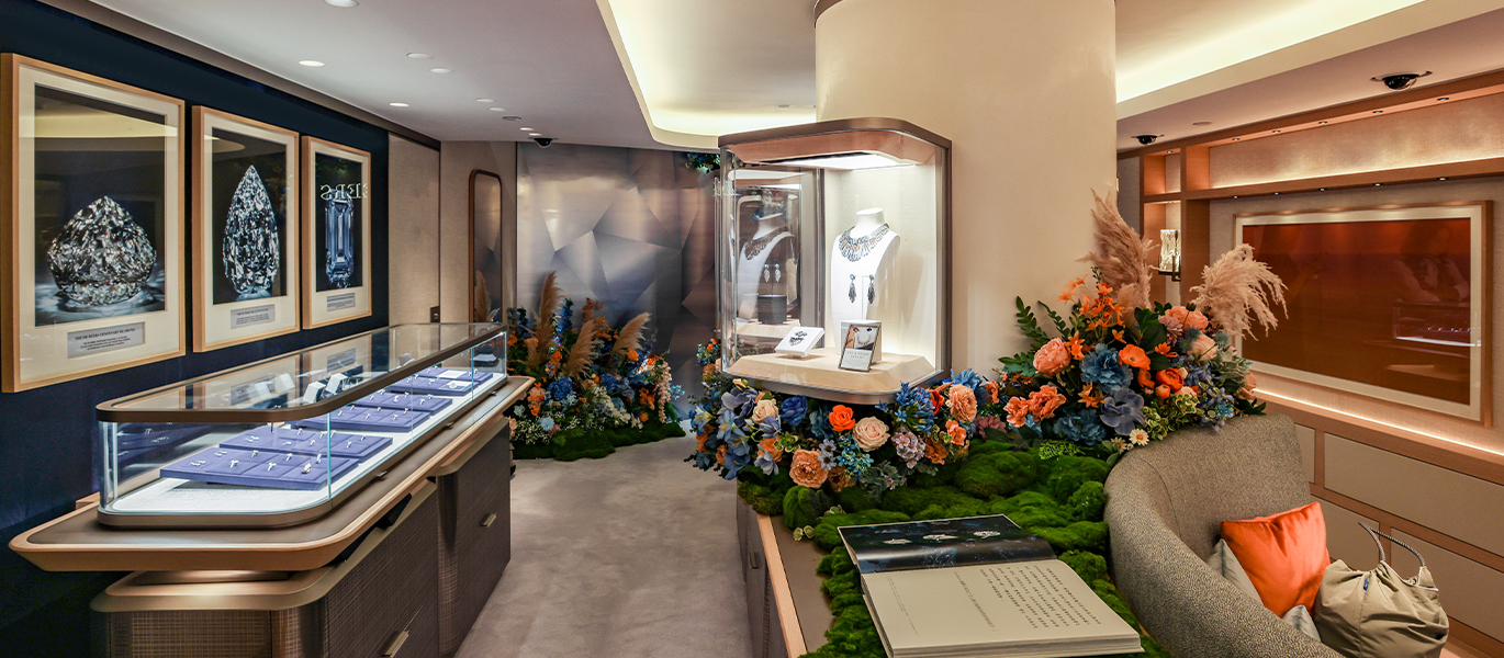 【Latest】 Luxury Customization of High-end Jewelry Brand’s New Store Showcase