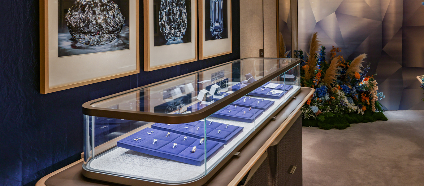 【Latest】 Luxury Customization of High-end Jewelry Brand’s New Store Showcase